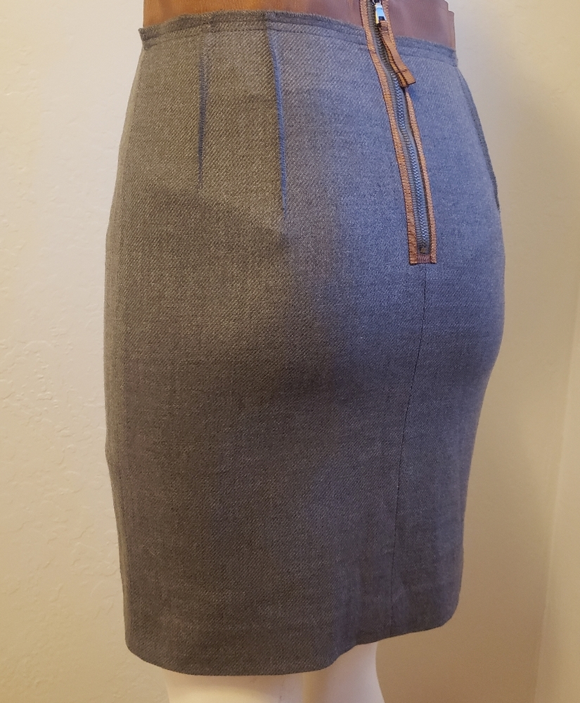 LOFT SKIRT